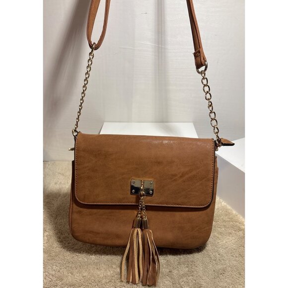Call It Spring Crossbody Purse Brown Faux Leather Bag Gold Chain & Tassel Accent - Picture 2 of 12
